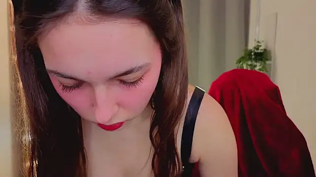 BellaThery online show from March 12, 5:24 am