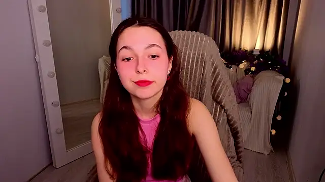 BellaThery online show from March 27, 5:05 am