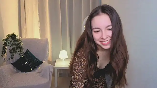 BellaThery online show from May 10, 5:22 am