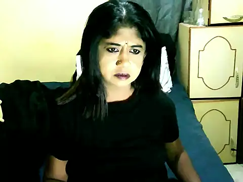 Snapshot of IndianPleasures21 chatting on May 18, 1:38 pm IndianPleasures21 online show from May 18, 1:38 pm