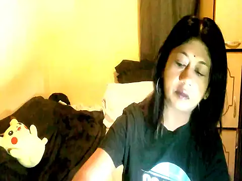 IndianPleasures21 online show from April 20, 11:39 pm