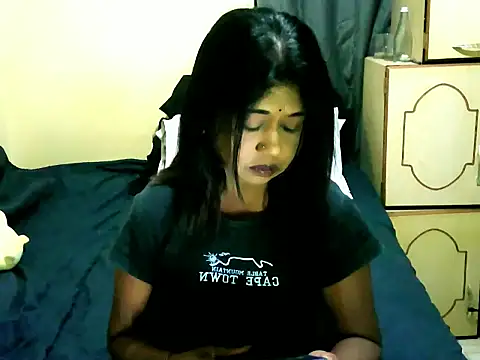 Snapshot of IndianPleasures21 chatting on May 12, 11:00 pm IndianPleasures21 online show from May 12, 11:00 pm