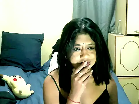 Snapshot of IndianPleasures21 chatting on May 2, 5:56 am IndianPleasures21 online show from May 2, 5:56 am
