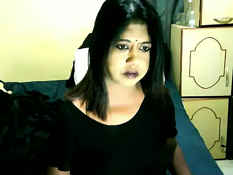 Snapshot of IndianPleasures21 chatting on May 17, 3:50 am IndianPleasures21 online show from May 17, 3:50 am