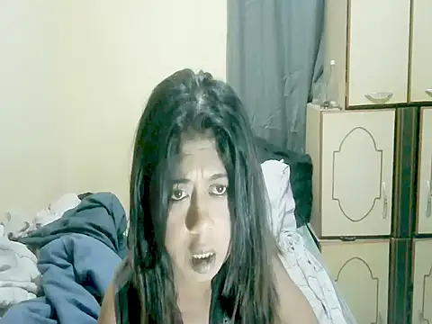Snapshot of IndianPleasures21 chatting on April 26, 7:22 pm IndianPleasures21 online show from April 26, 7:22 pm