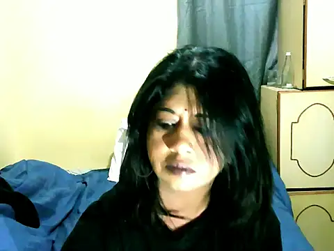 Snapshot of IndianPleasures21 chatting on May 4, 7:11 am IndianPleasures21 online show from May 4, 7:11 am