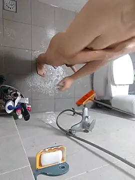 BotDamBigAss online show from April 19, 12:39 pm