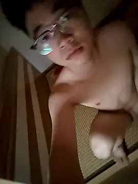 BotDamBigAss online show from April 9, 2:46 am