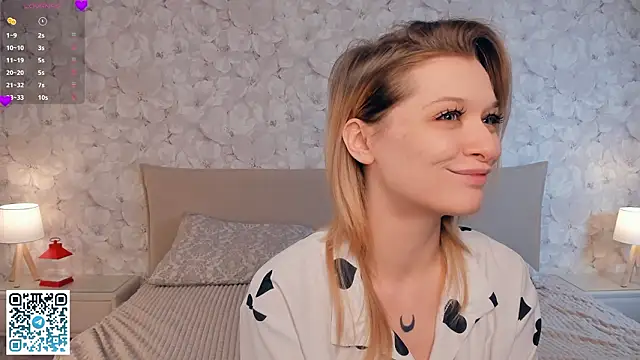 CleopatraHabibi online show from February 26, 6:02 am