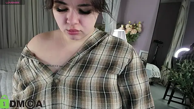 Annet Nel1son online show from March 26, 1:04 am