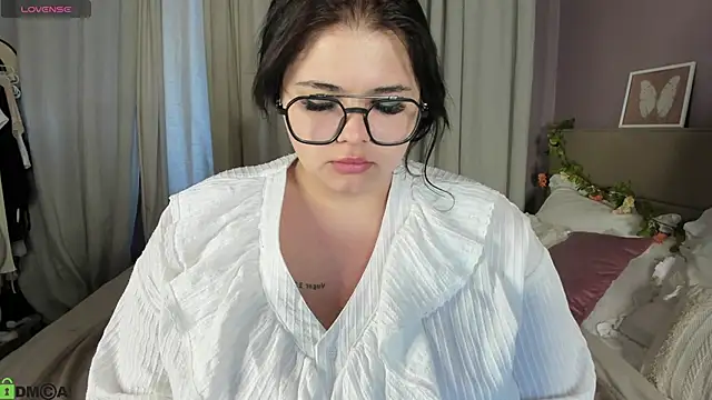 Annet Nel1son online show from May 1, 2:05 am