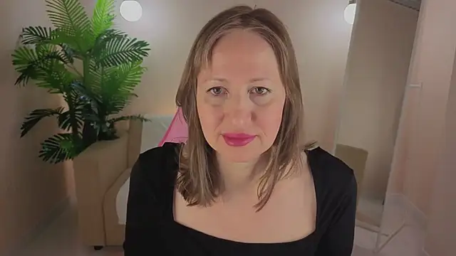 Elizabeth Andersonn online show from March 3, 1:45 am