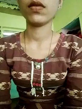 wifedesi7050 online show from April 15, 9:04 am