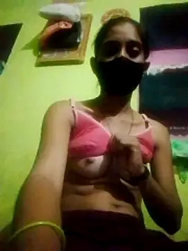 wifedesi7050 online show from April 22, 6:47 pm