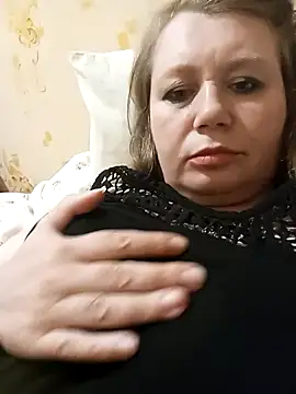 KiraStanton online show from April 1, 3:08 am