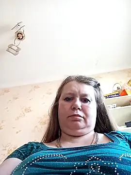 KiraStanton online show from April 4, 7:26 am