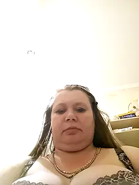 KiraStanton online show from April 10, 6:59 pm