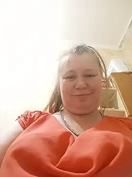 Snapshot of KiraStanton chatting on May 22, 6:50 pm KiraStanton online show from May 22, 6:50 pm