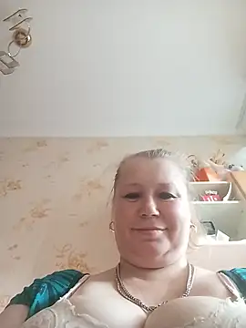 Snapshot of KiraStanton chatting on July 17, 3:20 pm KiraStanton online show from July 17, 3:20 pm