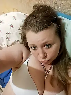 KiraStanton online show from April 7, 1:40 am