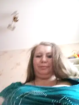 KiraStanton online show from March 22, 5:00 am