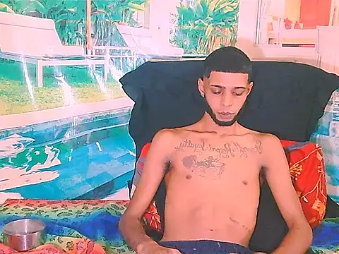 Snapshot of CharmingIndian1 chatting on February 21, 6:32 pm CharmingIndian1 online show from February 21, 6:32 pm