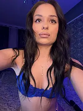 Olivia Noor online show from May 19, 10:28 pm