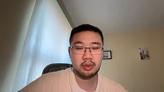 jasonryu2025 online show from April 8, 8:16 am