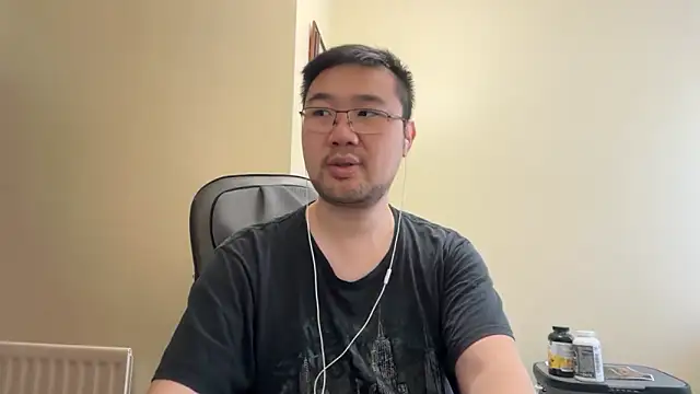 jasonryu2025 online show from May 22, 11:19 am