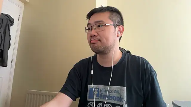 jasonryu2025 online show from May 23, 1:32 pm