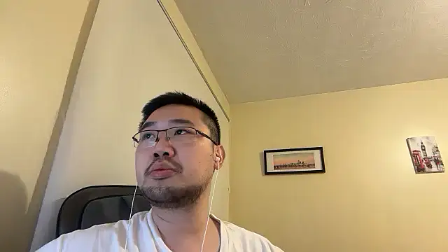 jasonryu2025 online show from April 8, 8:21 pm