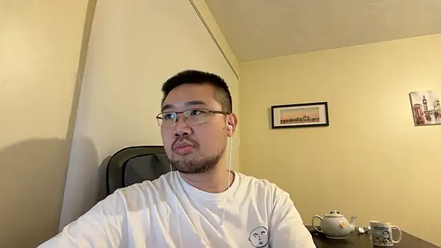 jasonryu2025 online show from April 4, 8:48 pm