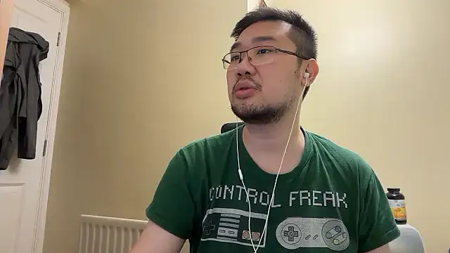 jasonryu2025 online show from May 15, 10:08 pm