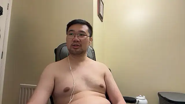 jasonryu2025 online show from May 25, 9:57 pm
