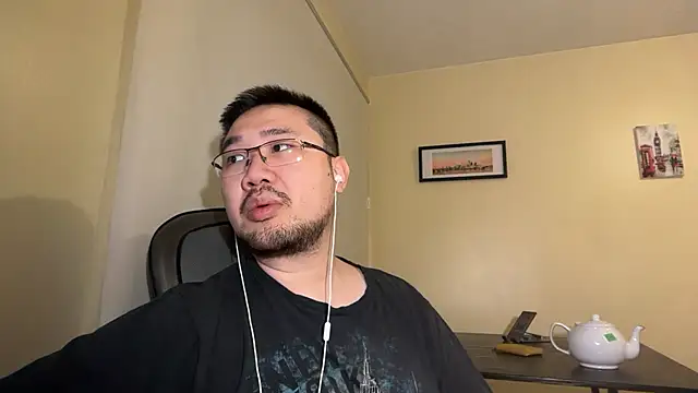 jasonryu2025 online show from April 3, 8:26 pm