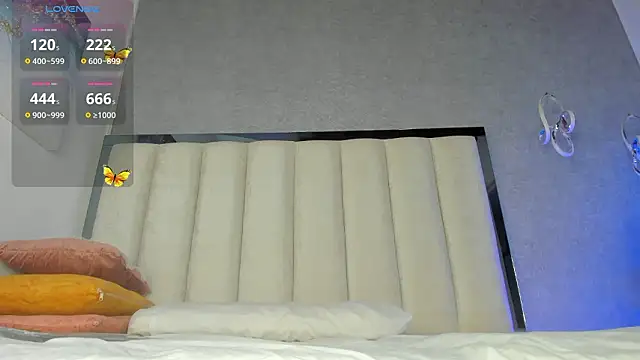 Ambarr Moon  online show from February 26, 7:25 pm