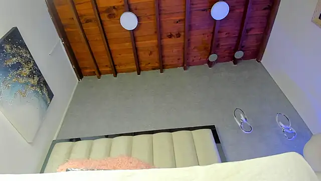 Ambarr Moon  online show from March 5, 7:32 pm