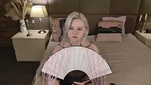 Ivy Marlowe online show from March 30, 2:18 pm