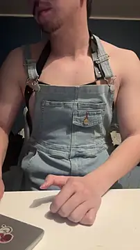 Jason S223 online show from March 31, 7:38 pm