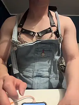 Jason S223 online show from March 14, 9:54 pm