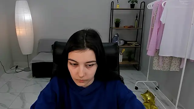 Snapshot of Lilian_Merf chatting on March 25, 8:35 am Lilian Merf online show from March 25, 8:35 am