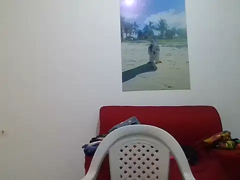 Vicky-43 online show from April 3, 11:55 pm