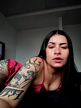 Dakotattoo online show from April 2, 1:29 pm