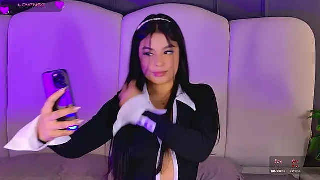 BrunaMonroee online show from April 15, 3:49 pm