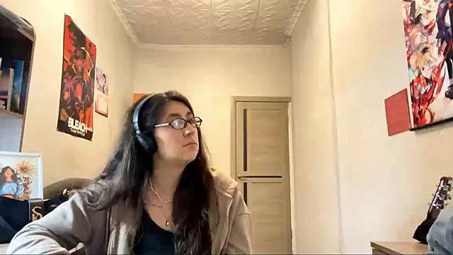 AshlynWabasha online show from February 24, 3:46 pm