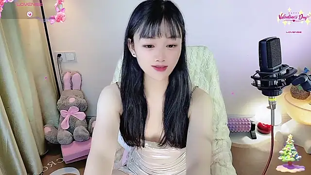 okyssa online show from May 31, 2:17 am