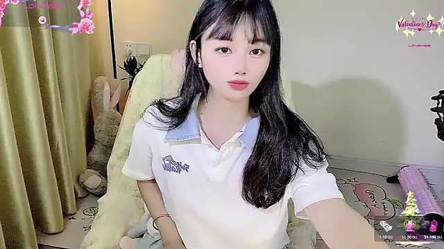 okyssa online show from June 4, 3:11 am