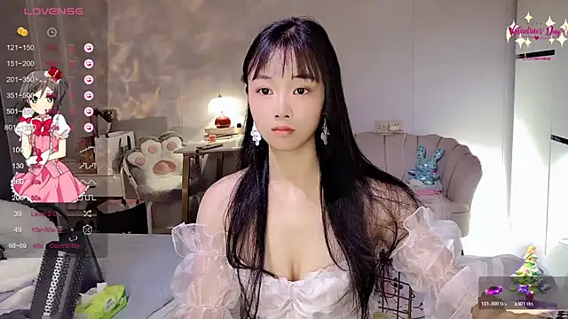 okyssa online show from March 15, 5:25 am