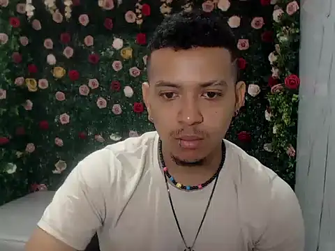 Snapshot of dylans_brown chatting on February 24, 1:45 pm dylans brown online show from February 24, 1:45 pm