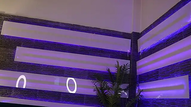 ItsIvyLicious  online show from February 27, 8:41 pm